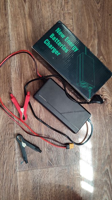 Зарядное для аккумулятора Lifepo4, 24v 5a(29,2v).