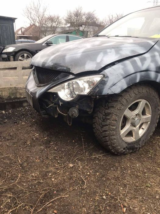 Автомобіль Ssangyong Action