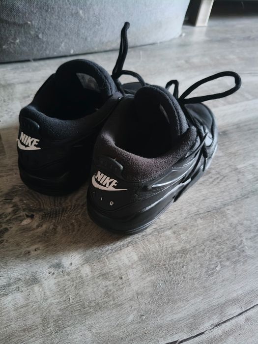 Na buty po dziecku niedrogo proszę dzwonić