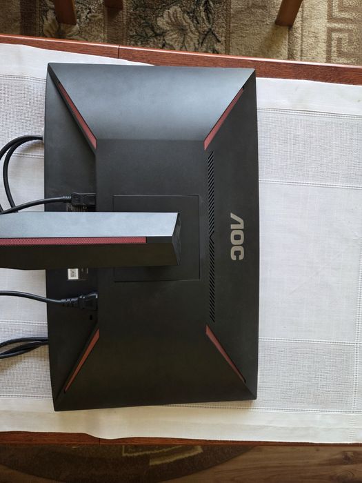 Monitor aoc c24g1