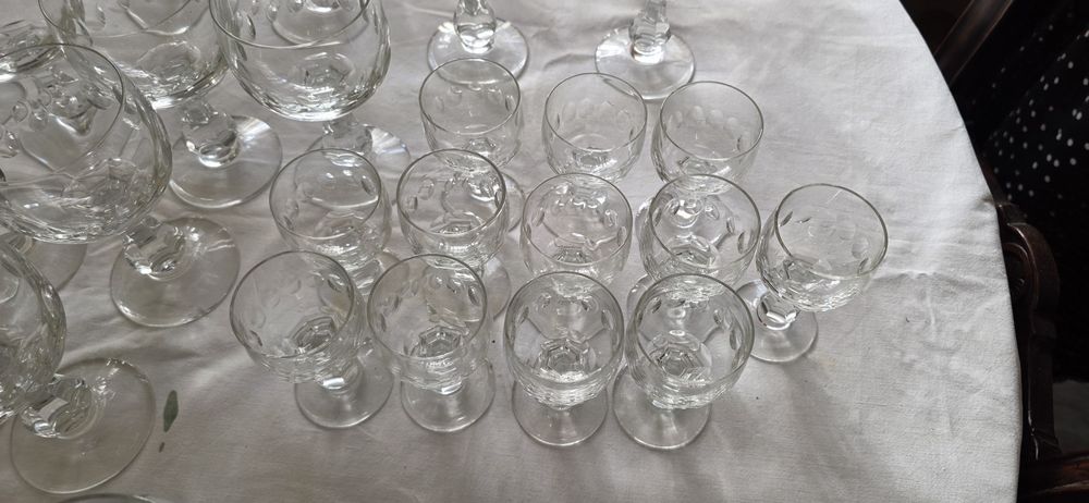 Copos de Mesa (conjunto de vinho, agua, calice e taças)