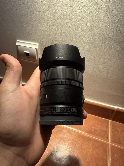 Objetiva Sony E 15mm 1.4 G