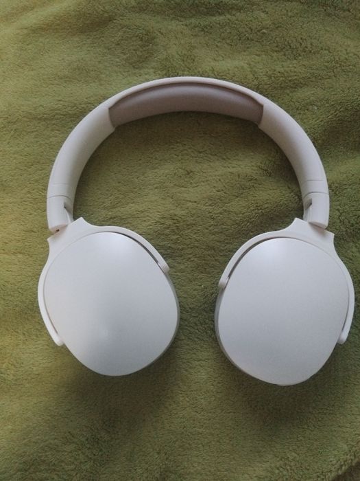 Навушники безпровідні