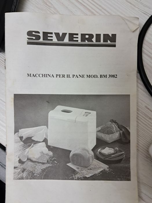 Хлібопіч  Severin