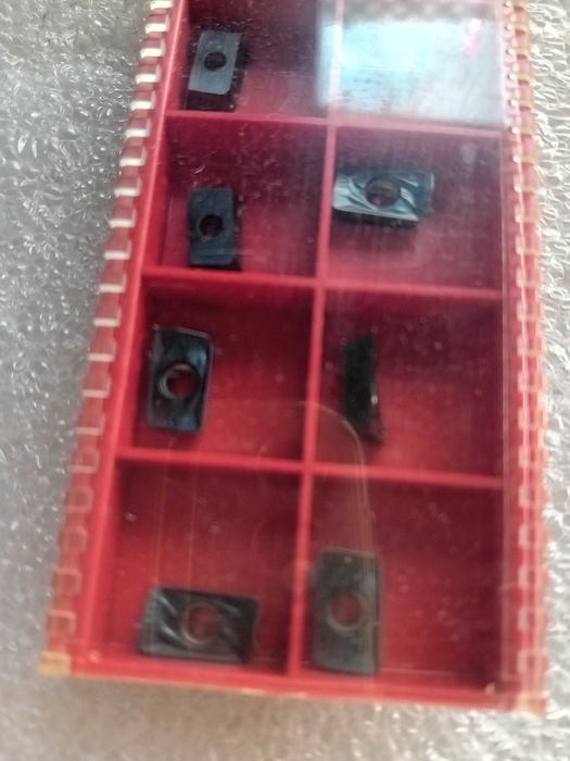 Caixa de 10 pastilhas para fresadora APMT1135.  Boa qualidade