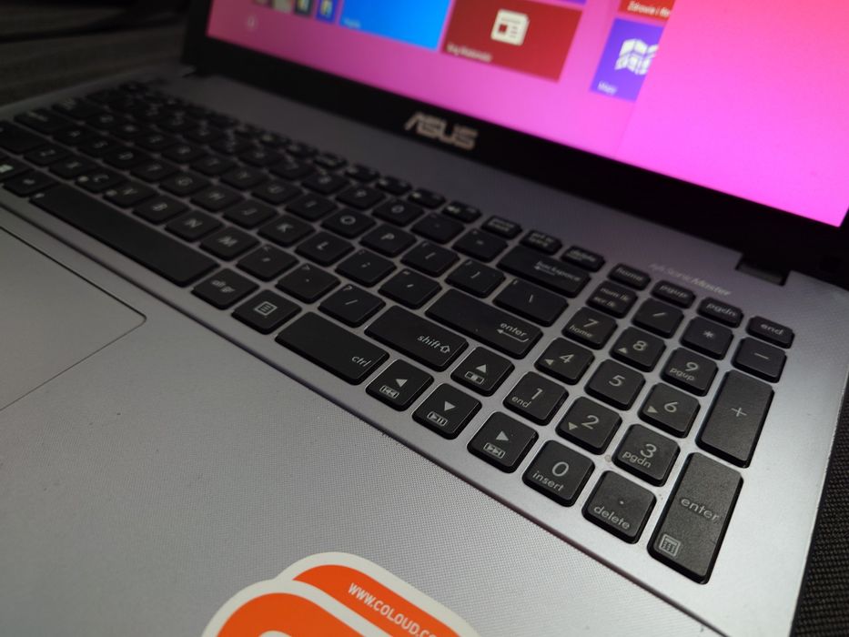 laptop Asus F550L