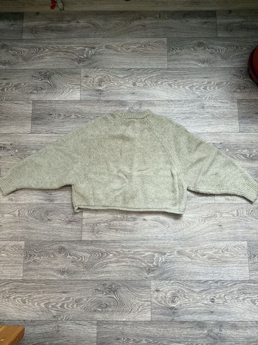 Светр жіночій Pull&Bear