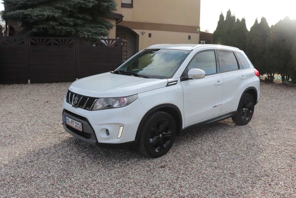 Suzuki Vitara 1.4  Biala Perla  Led Xennon Nawigacja Kamera Bezwypadkoa Super Stan