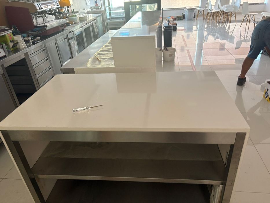 Balcão Pedra Branca - 1200mm