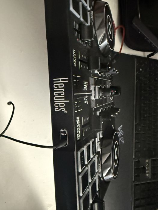 Controladora hercules DJ