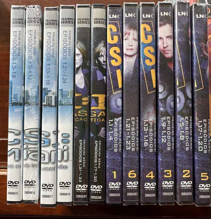Vendo vhs e videos