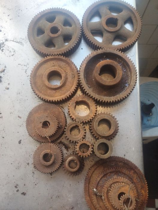 Шестерні прямі мод 1,5 мод 2