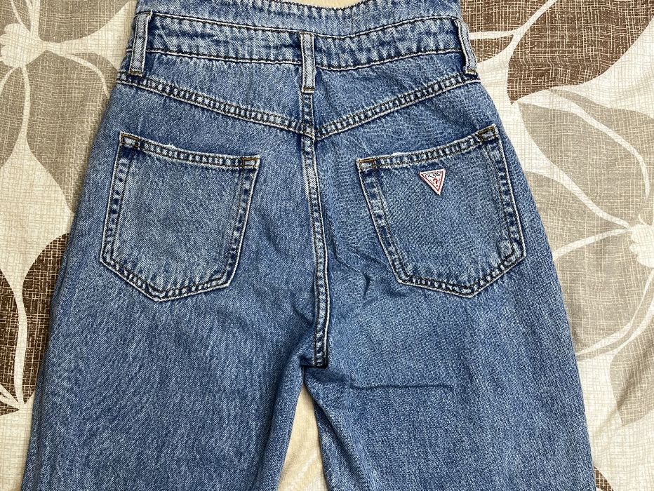 Джинсы guess, в отличном состоянии