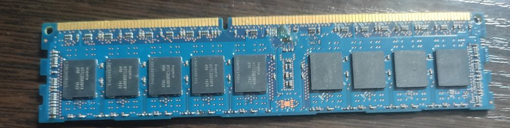 Серверная память DDR3 4GB 2Rx8 PC3L (HMT351R7BFR8A)