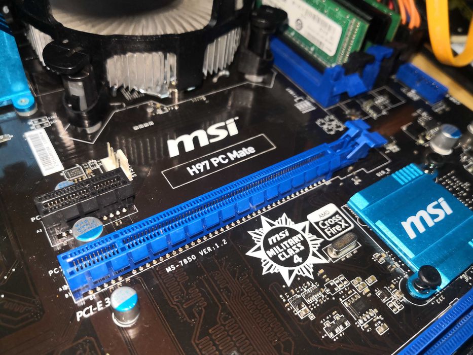 MSI H97 PC Mate LGA1150 + I/O Shield | Opção i5-4460 + Cooler