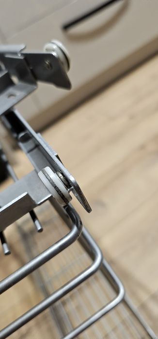 Kosz cargo do szafki 20 cm