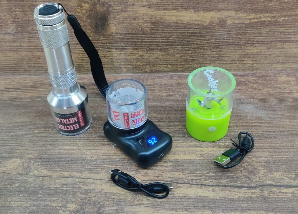 Измельчитель электрический для специй и трав Гриндер