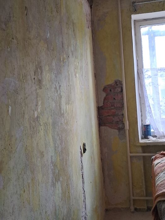 продам однокімнатні квартиру.