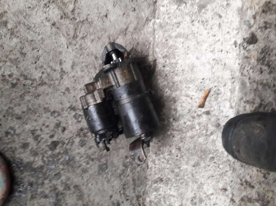 Volkswagen passat b5 1.8 turbo rozrusznik