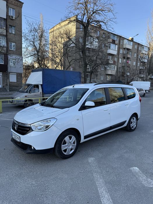 Dacia Lodgy дуже економічний