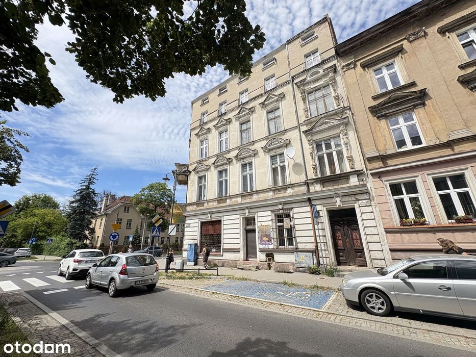 Piękna, zabytkowa kamienica z potencjałem inwestycyjnym przy UMK!