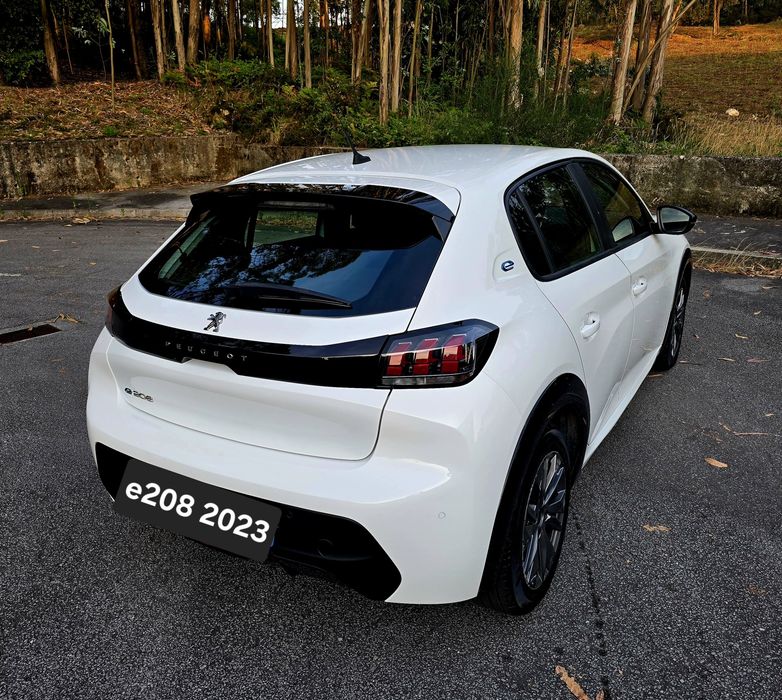 Peugeot 208 e208 elétrico