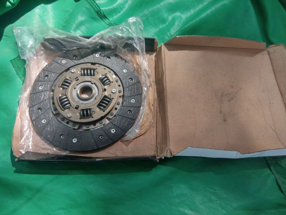 Диск щеплення на Хонду Акорд ( диск сцепления)