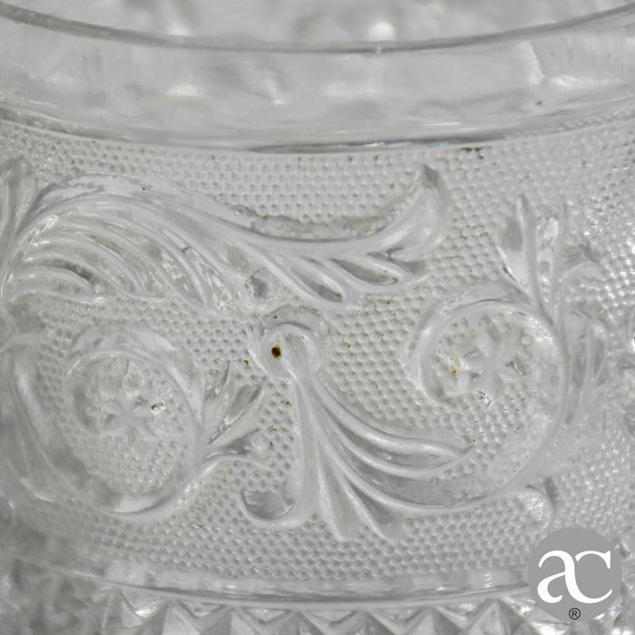 Par de copos em cristal lapidado da Vista Alegre 1ª metade do séc. XIX