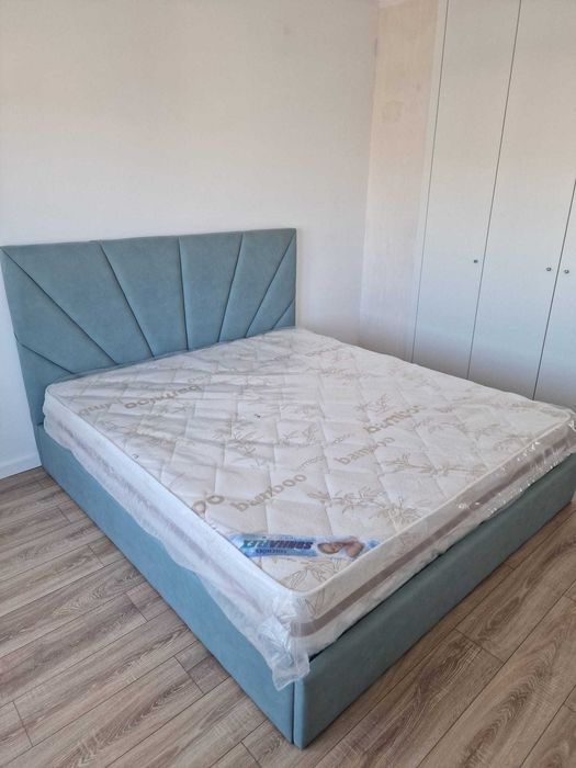 Camas De Casal Estofadas ALTA GAMA - MODELO RAYOS - Top de Gama 190x140m Estrado Incluído!!
