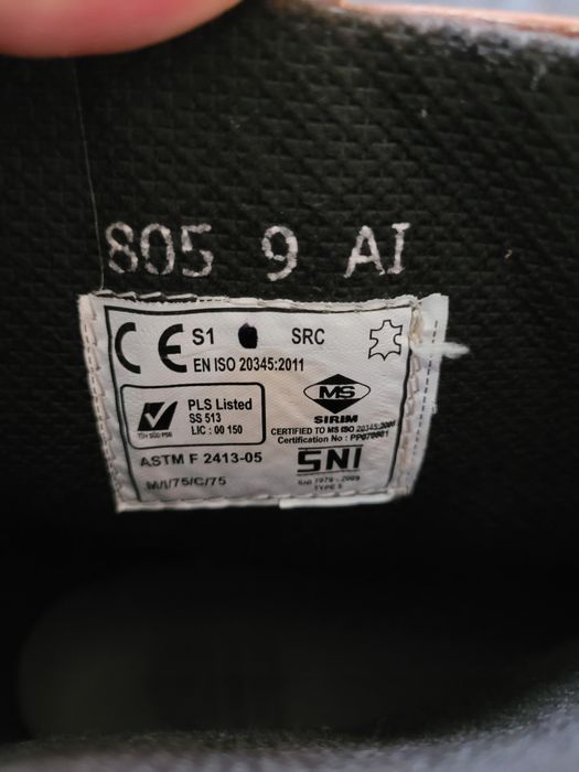 Buty robocze roz.45 skórzane bardzo wytrzymale