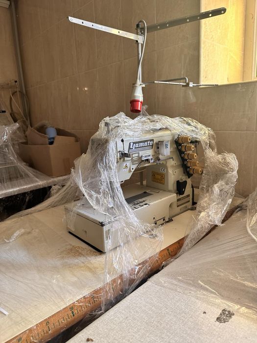 Швейні промислові машинки, оверлоки, машинка для набивання кнопок