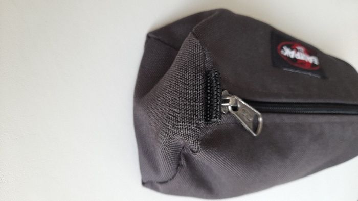Estojo Eastpak novo