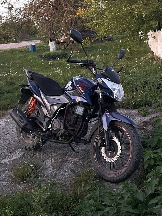 Продам мотоцикл Lifan cityr 200