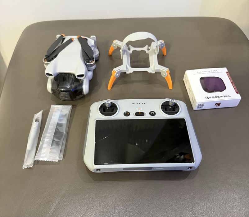 Dron dji mini 3 rc + akcesoria