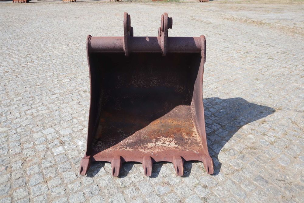 Balde escavação 1120 mm Ø65