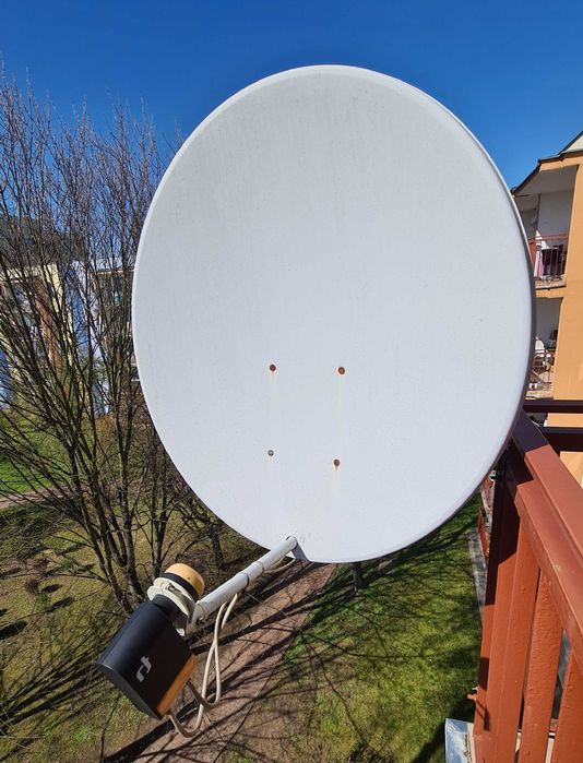 Antena satelitarna z konwerterem INVERTO