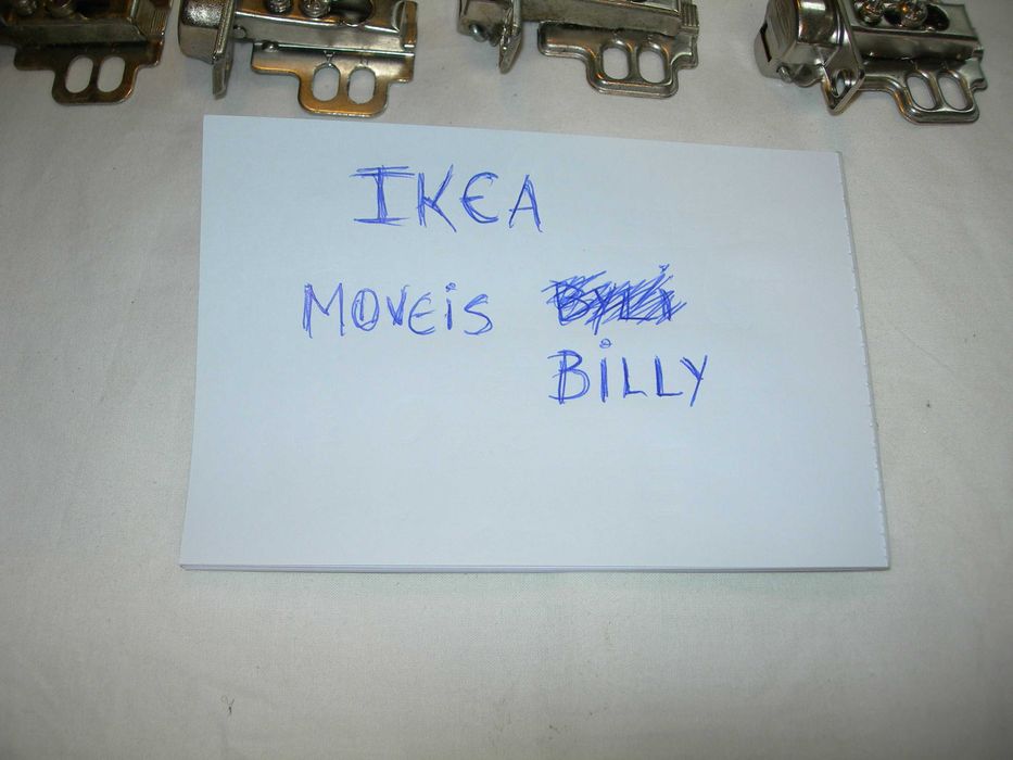 Dobradiças Ikea.(12)