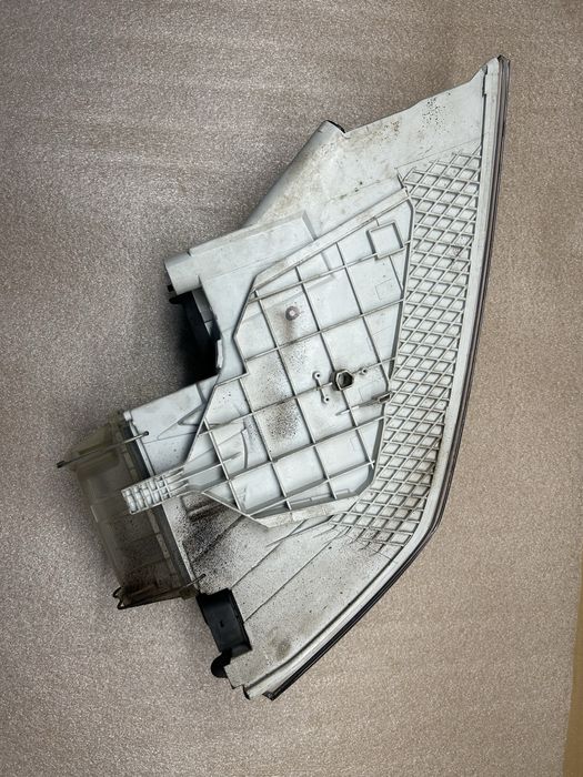 Reflektor  lewy lampa Octavia 04-08