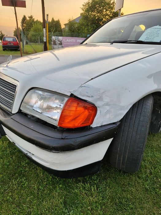 Mercedes Benz  C KLASA  220D