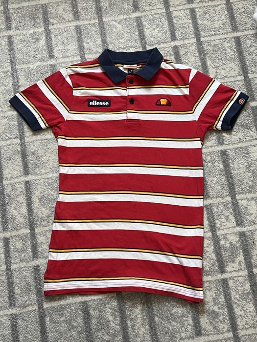 Футболка Ellesse,в идеальному стані,в розімрі XS