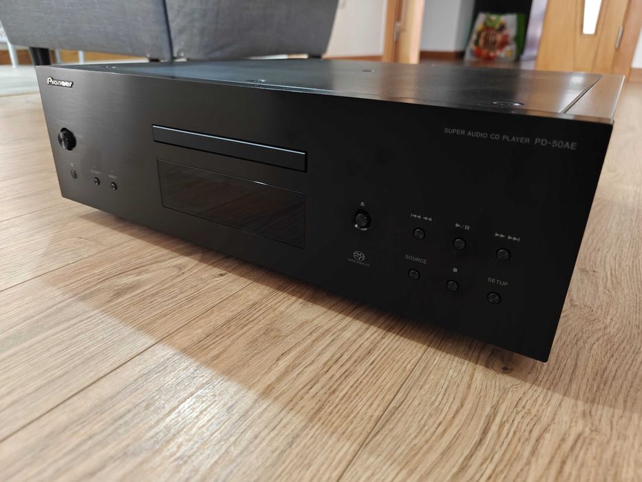 Vendo Leitor de CD/SACD Pioneer PD-50 AE