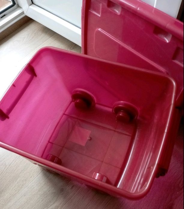 Ящик контейнер для чего-нибудь