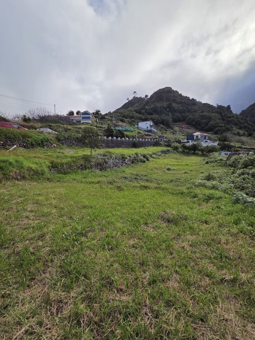 Terreno com Vista Mar 1.764m² Possibilidade de 3 Moradias | Boa Ventura