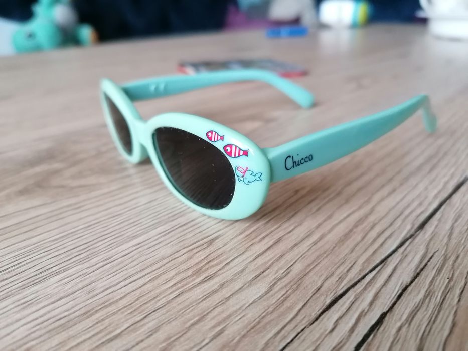 Okulary przeciwsłoneczne chicco dla maluszka 0+ z filtrem