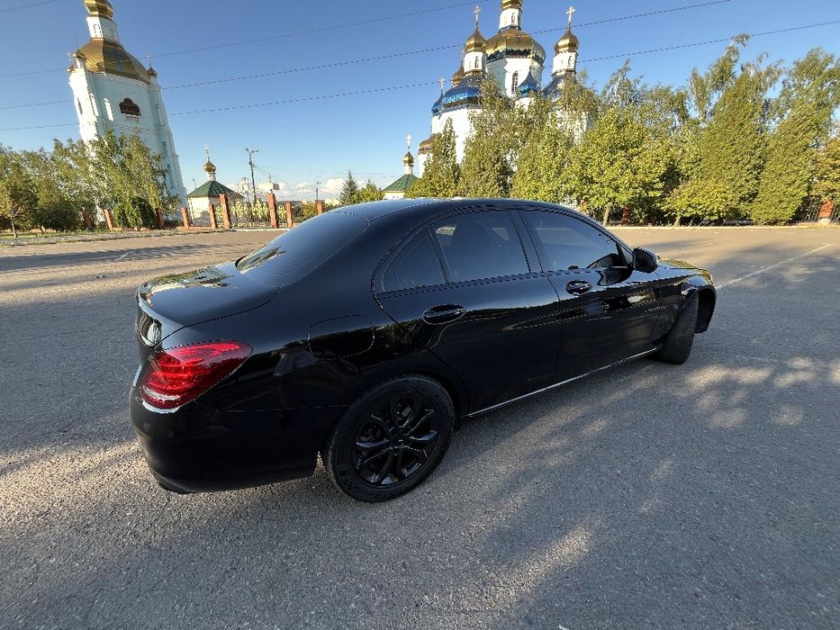 Продам автомобиль Мерседес "С"