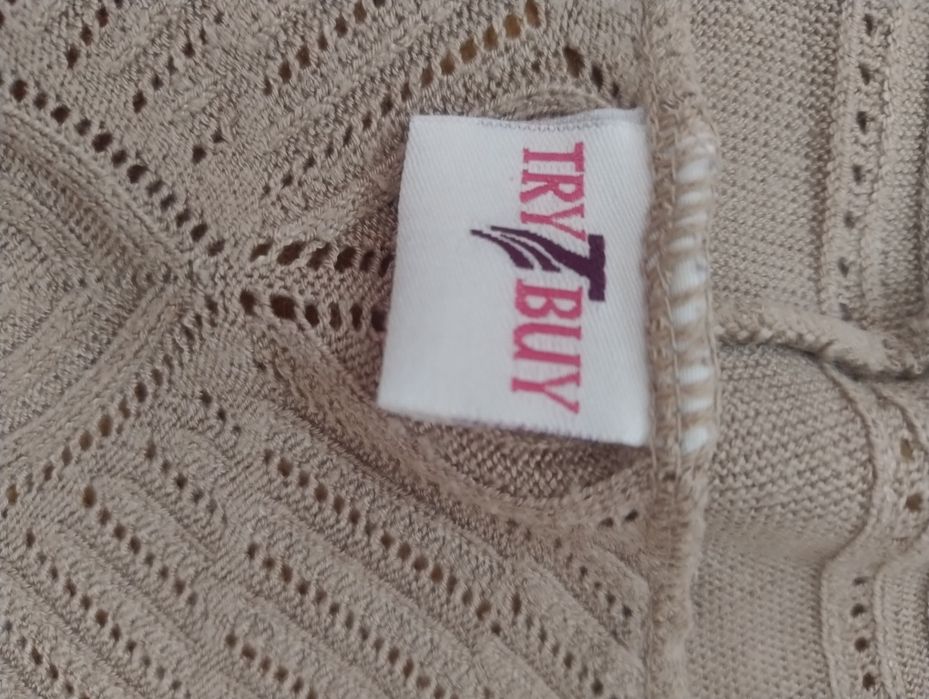 Lekki ażurowy kardigan