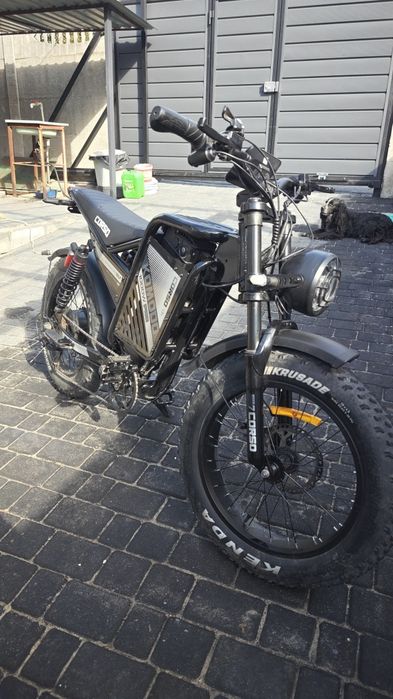 Corso comodo 1000w