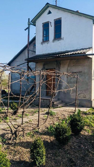 Продаж будинку в мальовничому місті Могилів-Подільський від власника