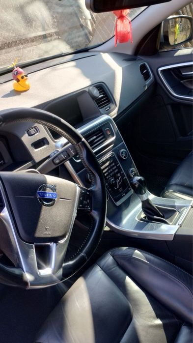 Volvo V60 2012 1.6D MT