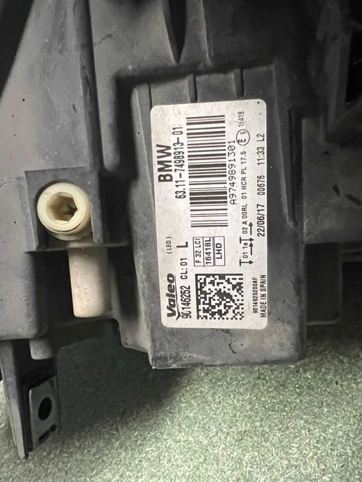 Otica esquerda BMW 418/420/430 F32 F33 F36 F80 F82